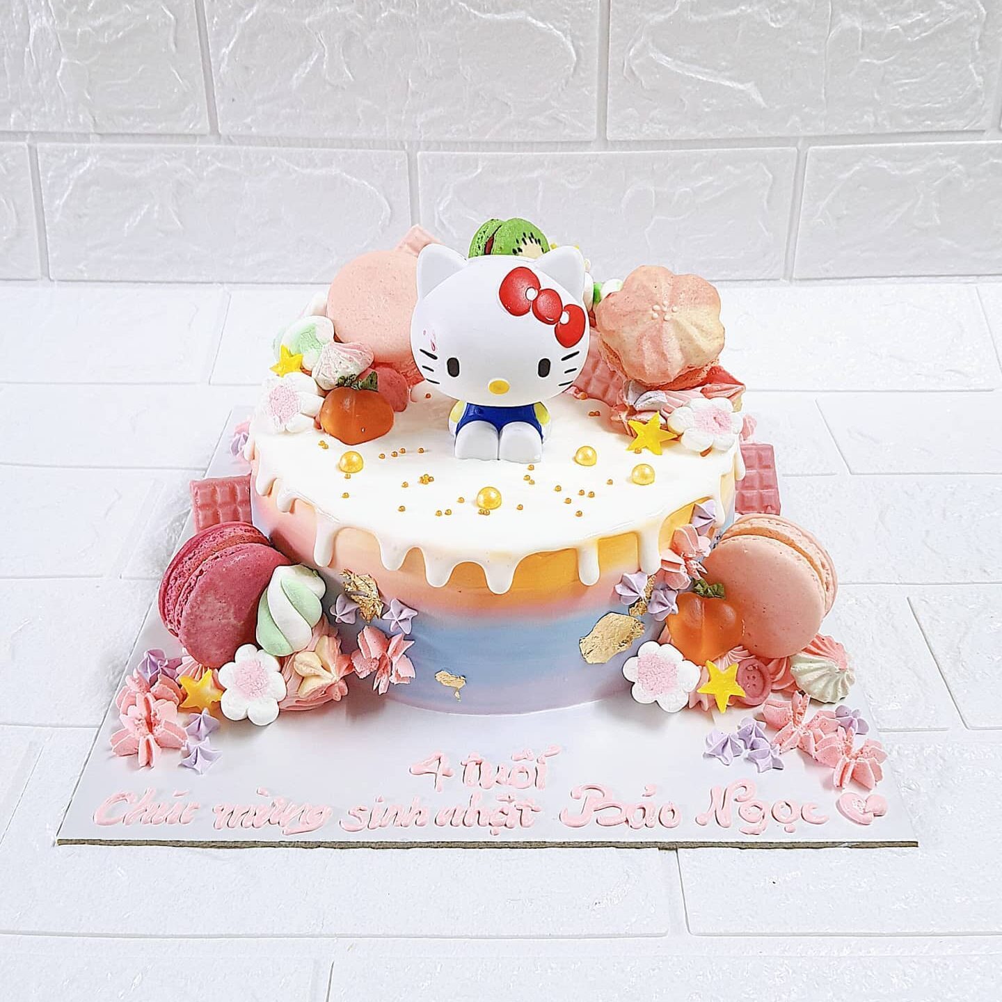 Bánh sinh nhật vẽ hoạt hình hello kitty màu tím đẹp đáng yêu cho bé gái độc  lạ | Bánh Kem Ngộ Nghĩnh