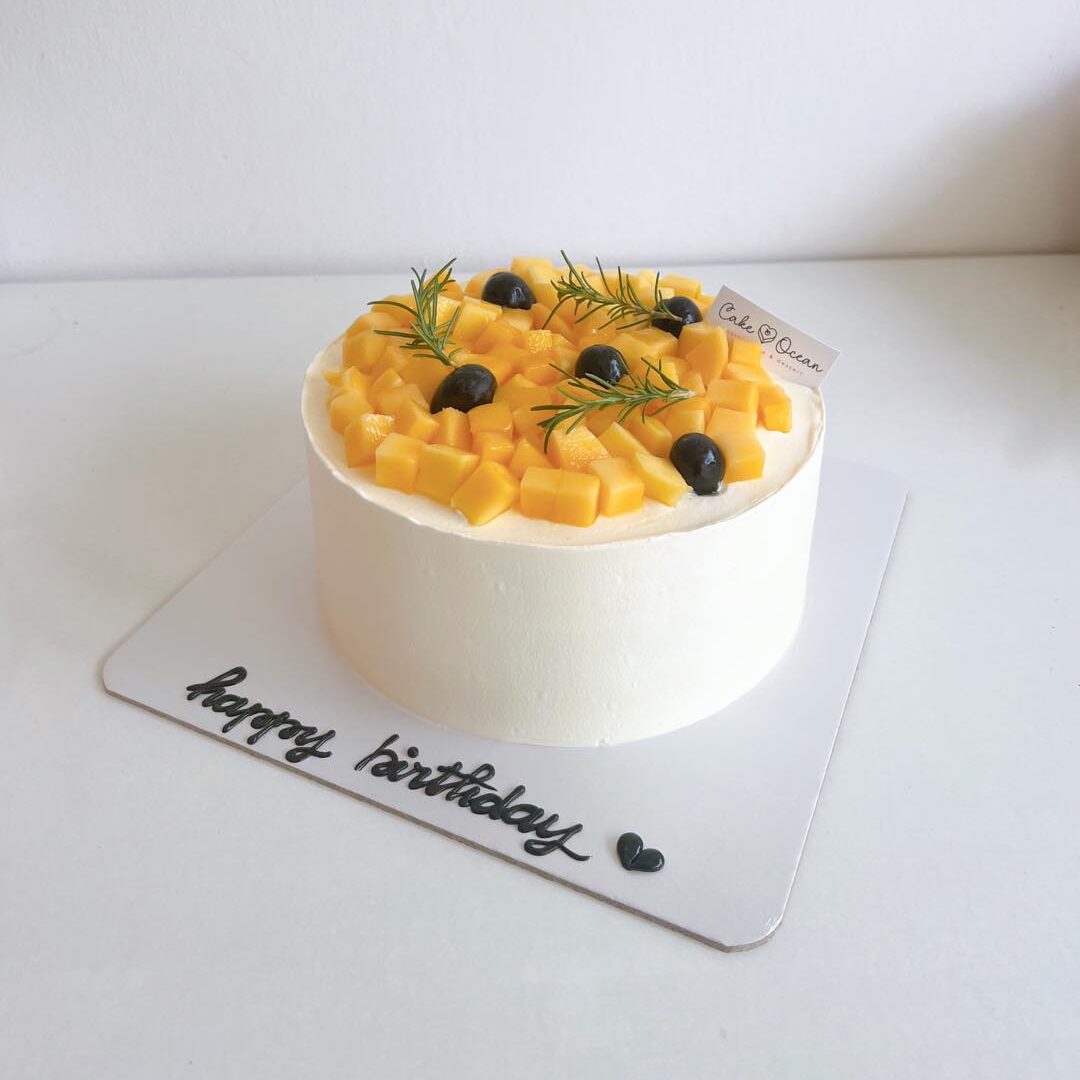 Bánh sinh nhật trang trí hoa quả xoài nho CO-0740 - Cake Ocean